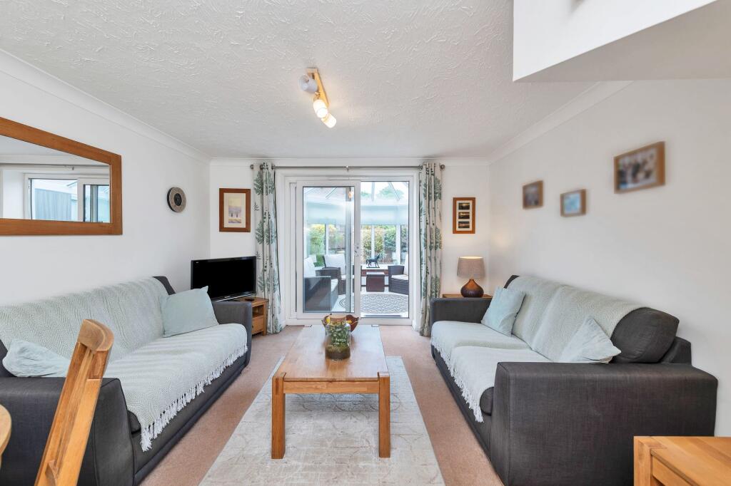 House in East Cambridgeshire, Fordham - View 3