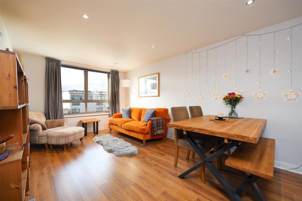 Main image of property: Gloucester Road, Bishopston, BS7