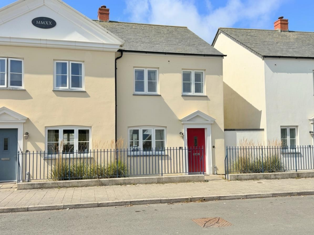 Main image of property: Gwarak Esels, Nansledan, Newquay