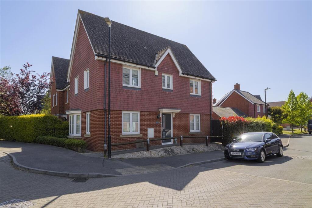 Main image of property: Primrose Avenue, Sittingbourne, Sittingbourne