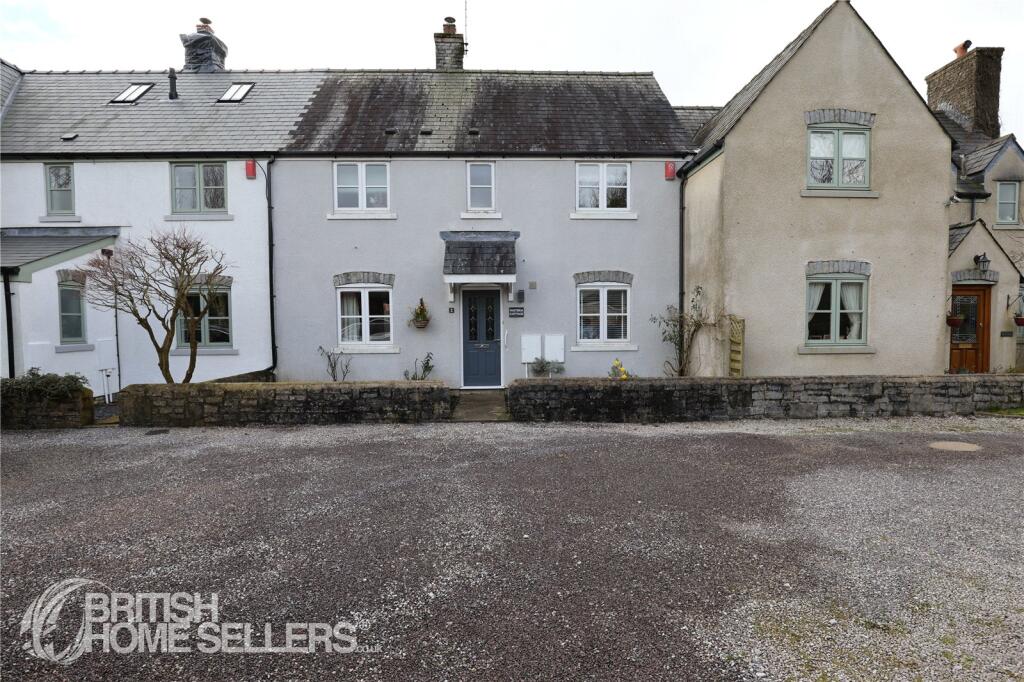 Main image of property: Castle Mews, Llanblethian, Cowbridge, Vale of Glamorgan, CF71