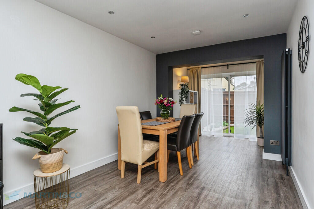 House in Guildford - More