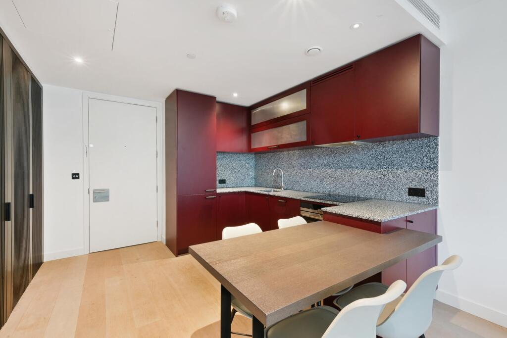 Apartment in London - View 4