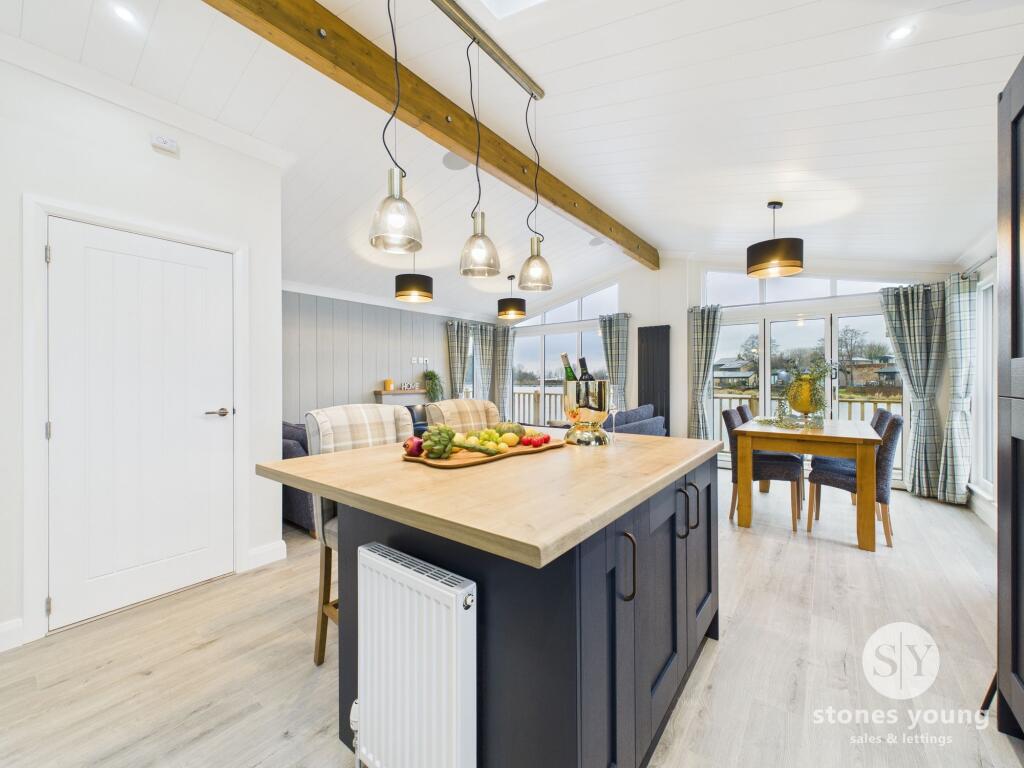 House in Ribble Valley, Barrow - More