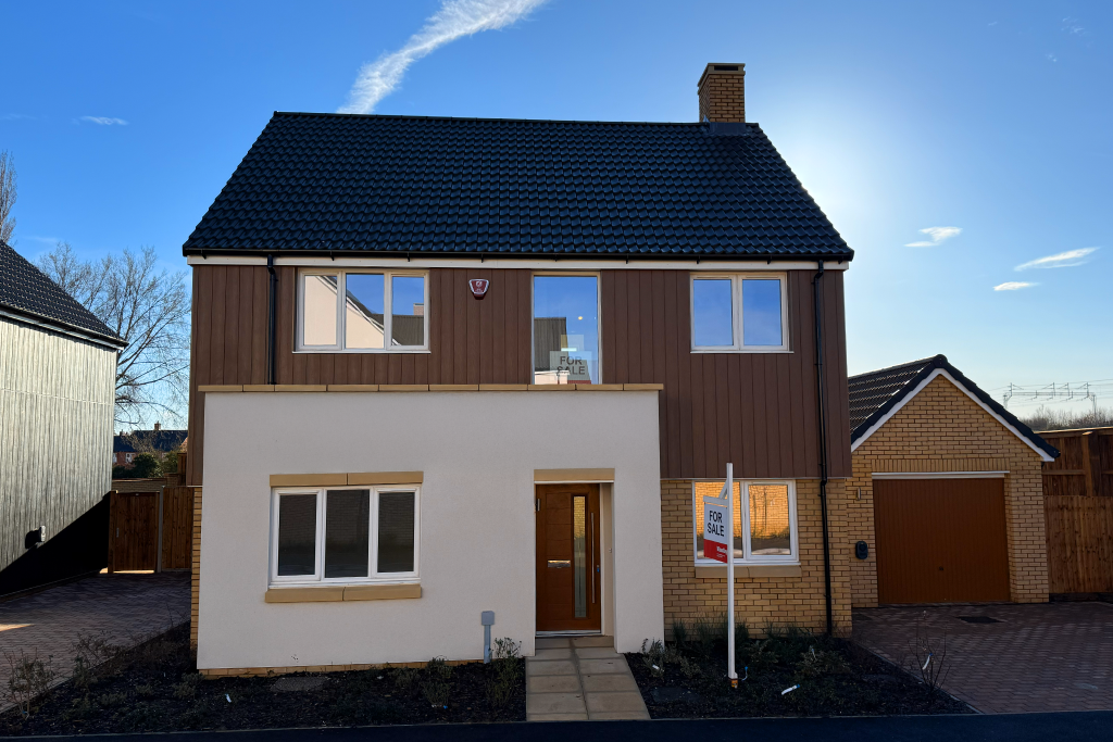 Main image of property: Stoke Hammond,
Milton Keynes,
Bucks,
MK17 9RL
