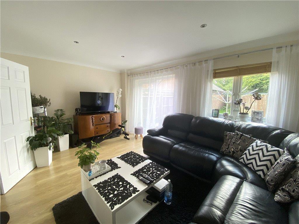 House in Taunton - View 3