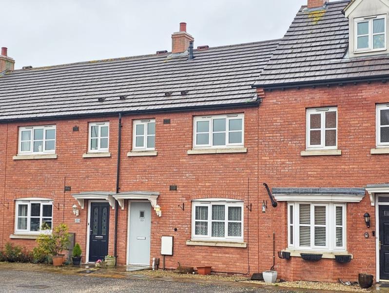 Main image of property: Ferndale Close, Gloucester