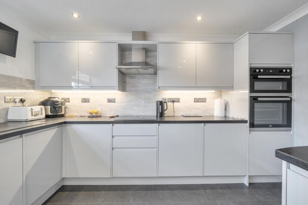 House in Southampton - View 5