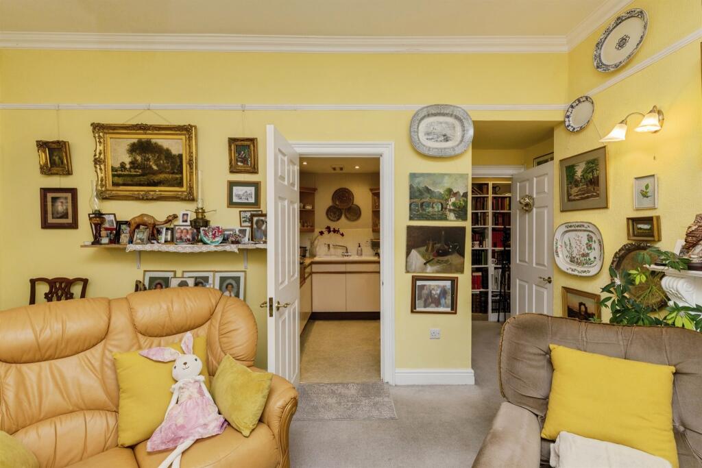 Apartment in Bath - More