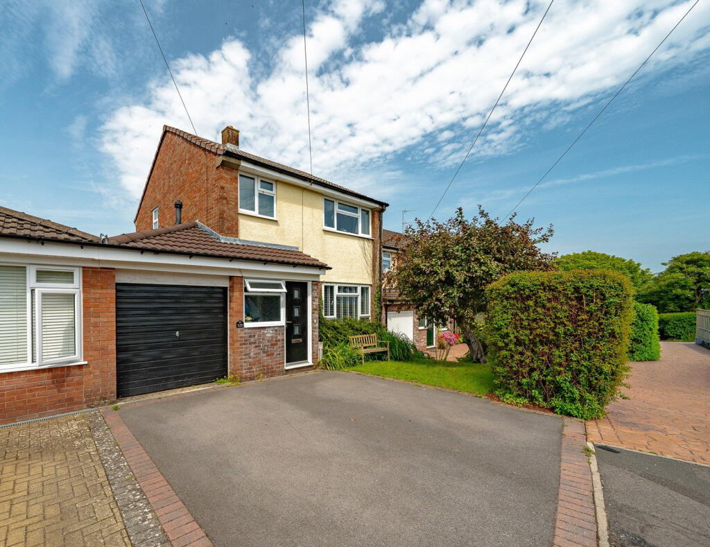 Main image of property: The Deans, Portishead, North Somerset, BS20 6DZ