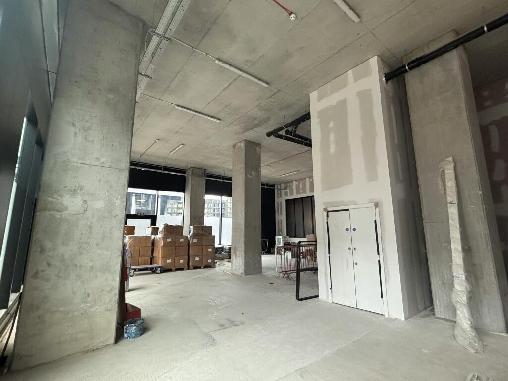 inside pic unit 2.jpg