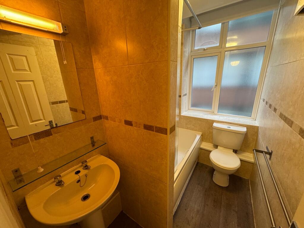 Apartment in Newcastle upon Tyne - More