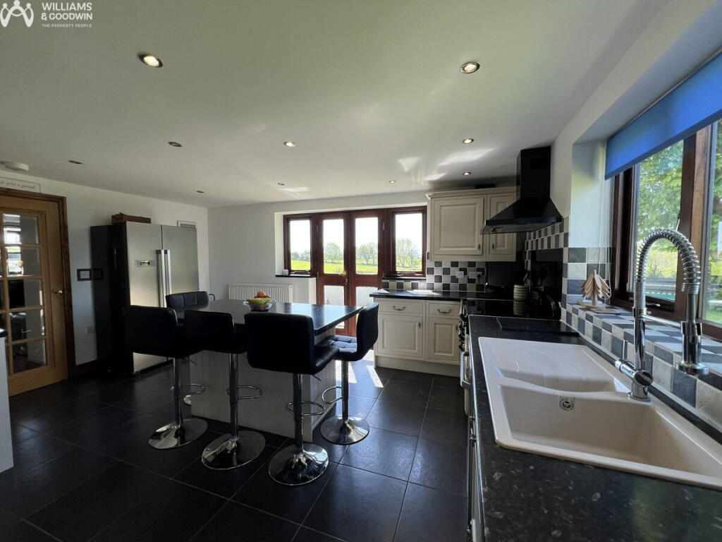 Talwrn, Llangefni, Anglesey, LL77 photo 3