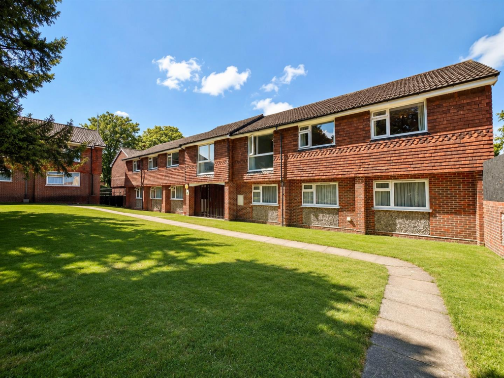 Main image of property: GRIFFIN WAY, GREAT BOOKHAM, KT23