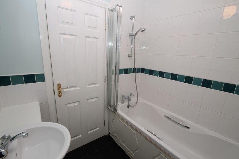 House in Bath - View 2