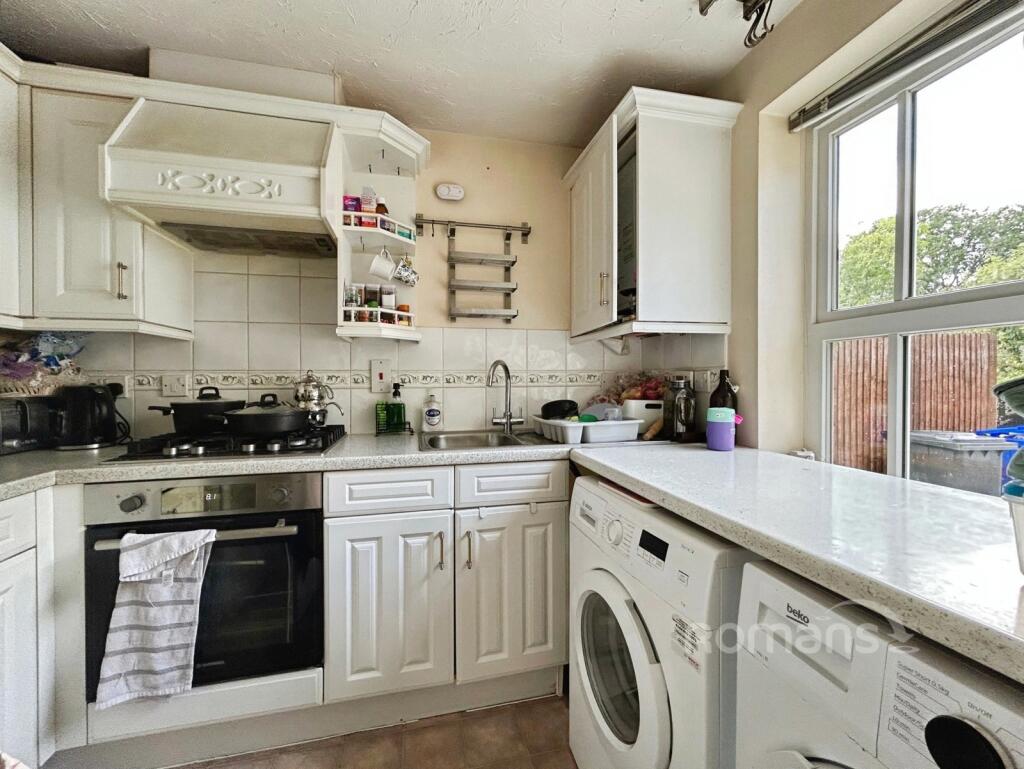 House in Hart, Crookham Village - View 5