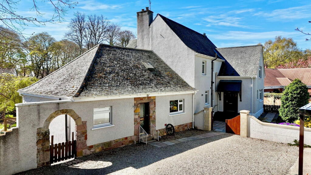 Main image of property: Burnbrae, 2 Aultnaskiach, Inverness, IV2 4BB