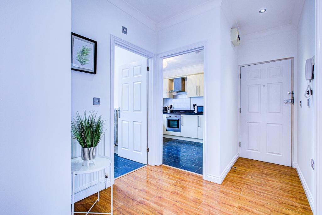 Apartment in London - View 4