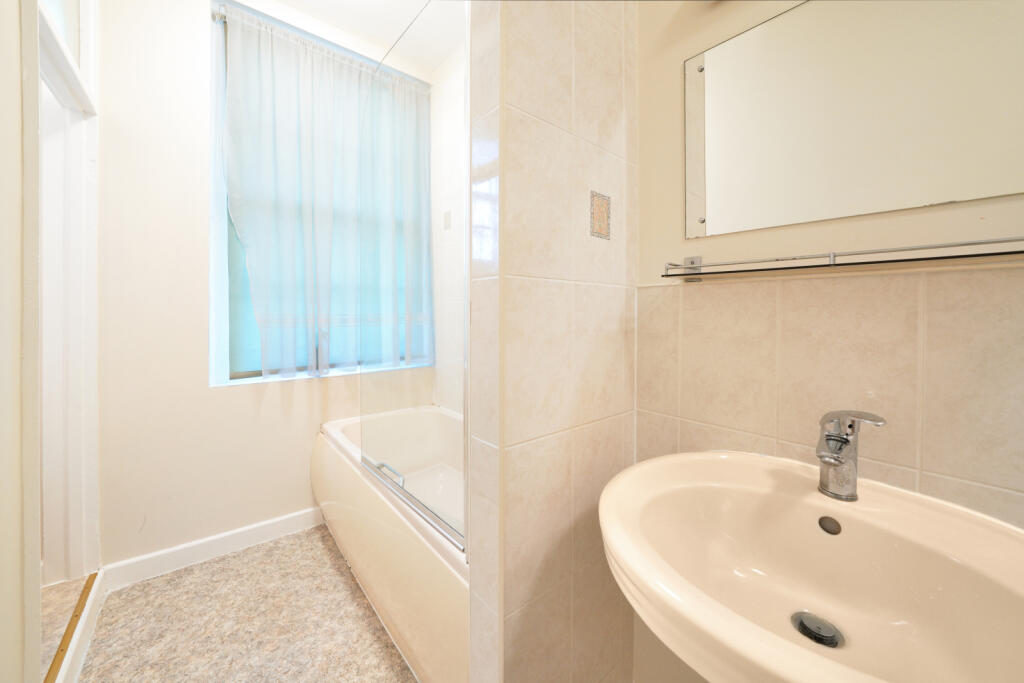 Apartment in London, City of Westminster - View 4