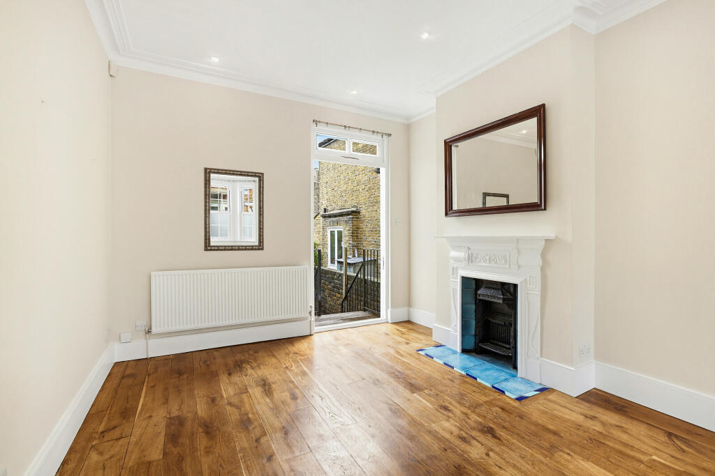 4 bedroom terraced house for rent