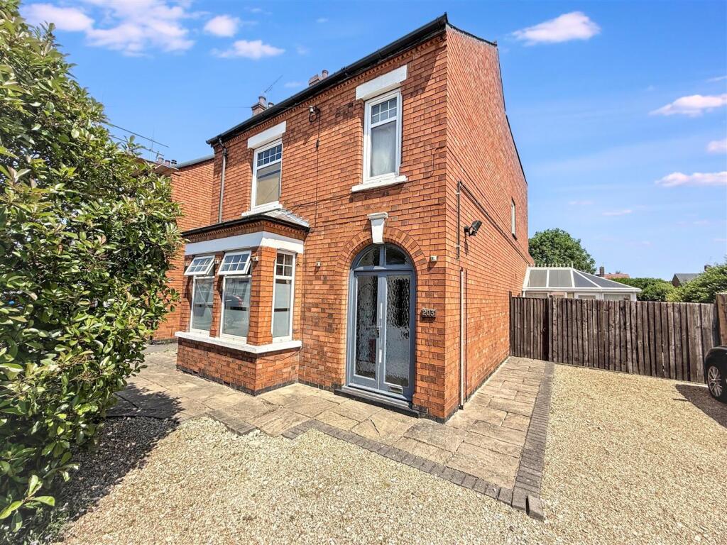 Main image of property: London Road, Balderton, Newark