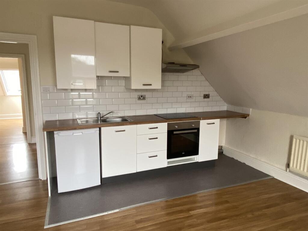 Apartment in Derby - More