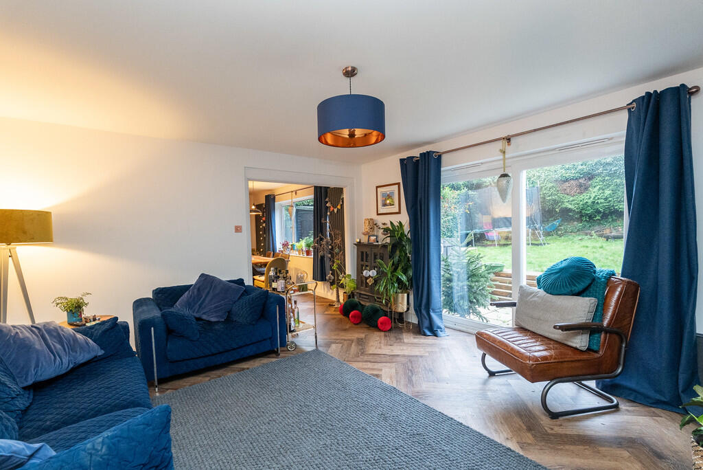 House in Mole Valley, Westcott - View 4