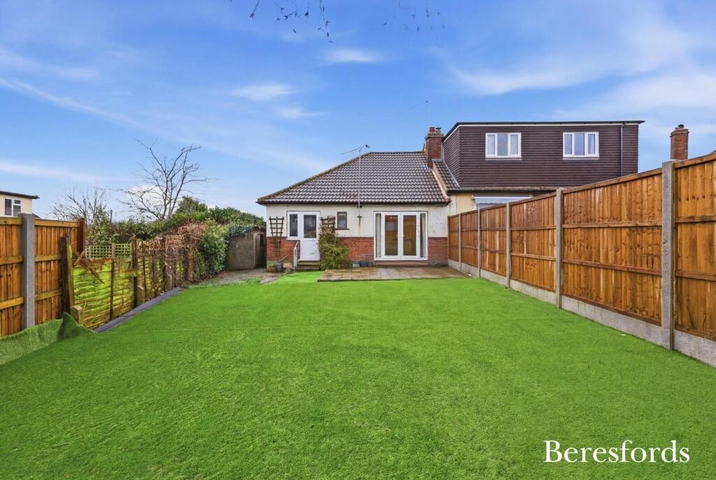 House in Brentwood, Ingatestone and Fryerning - View 2