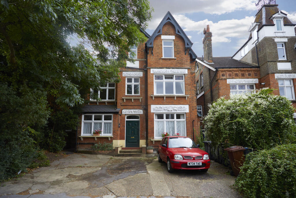 Main image of property: Birdhurst Rise, South Croydon