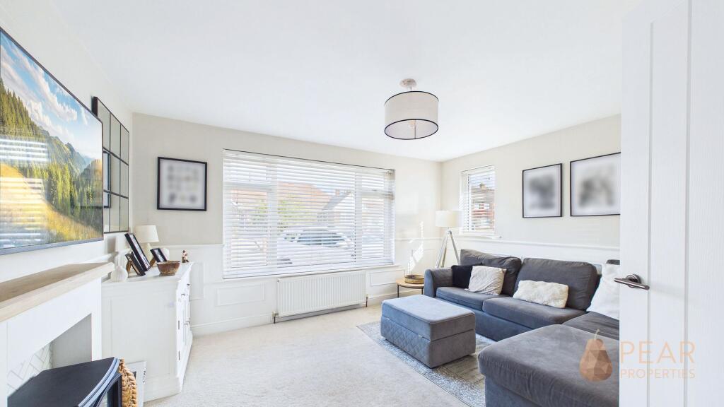 House in Adur, Sompting - View 4