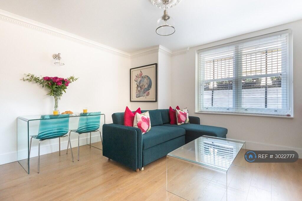 Apartment in Tonbridge - More
