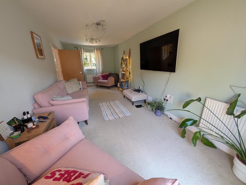 House in Southampton - View 4