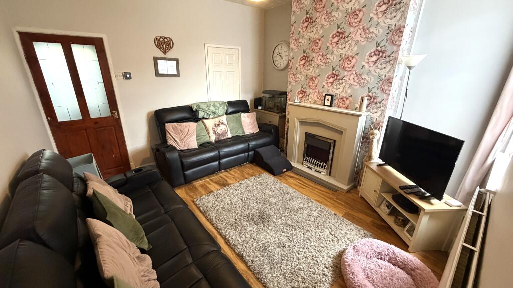 House in Manchester, Gorton - More