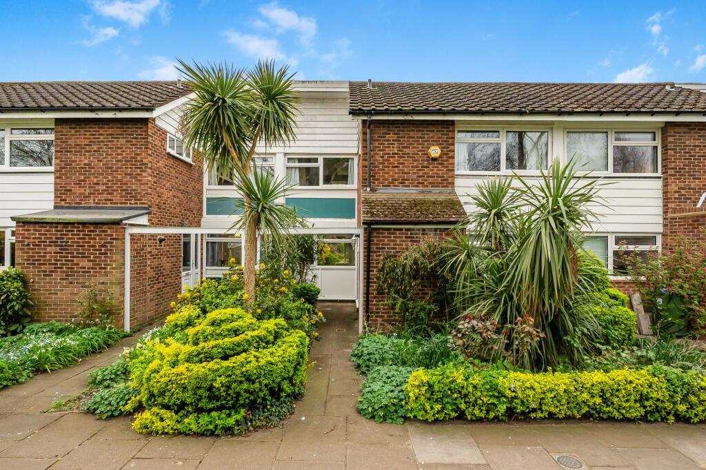 Main image of property: Ashburnham Road, Richmond, TW10