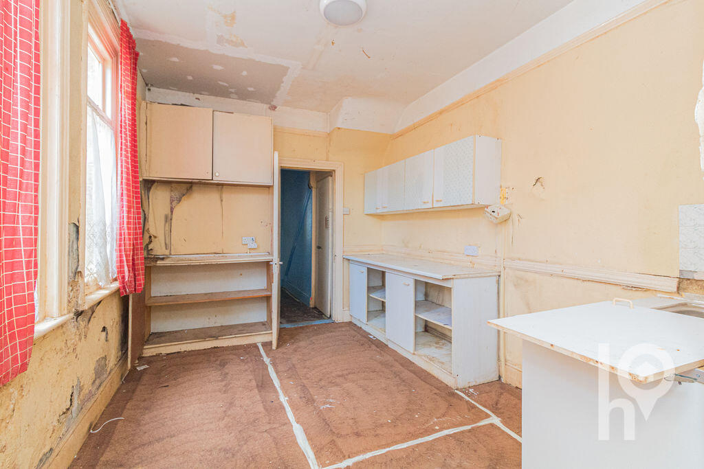 Apartment in Swale, Sheerness - View 2