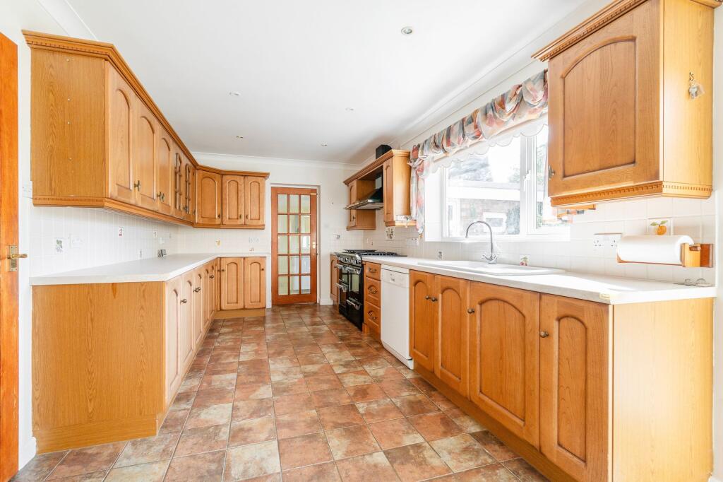 House in Wroxham - View 5