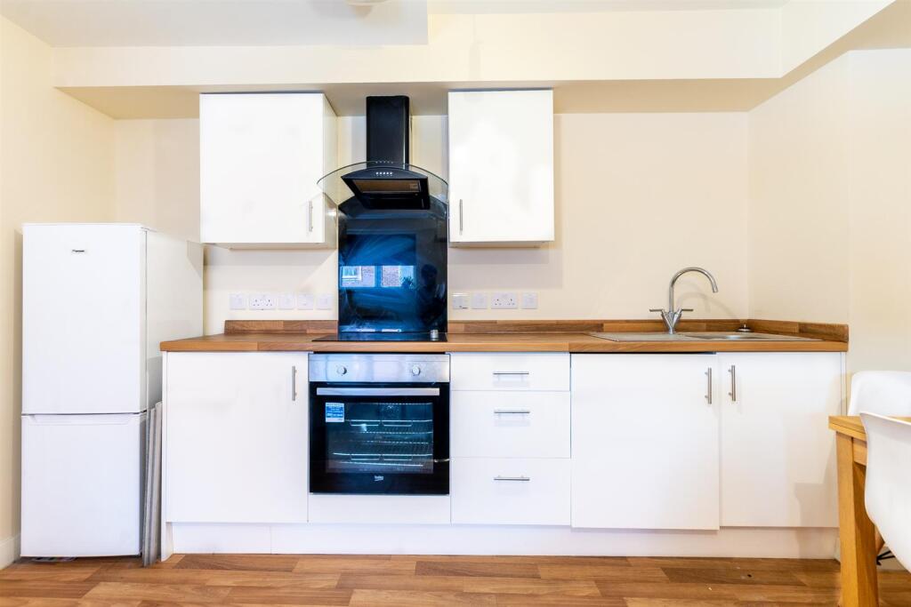 Main image of property: Charltons Bonds, City Centre