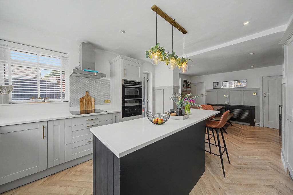 House in Burnley, Hapton - View 4