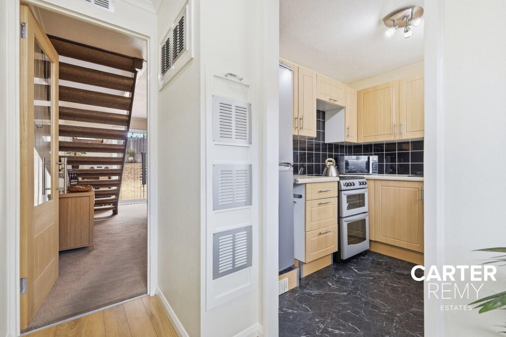 House in Thurrock, Essex - View 5