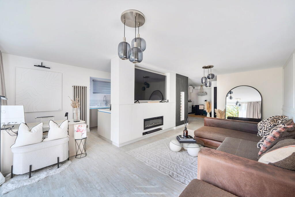 Main image of property: Southview Road, Warlingham, CR6 9JQ