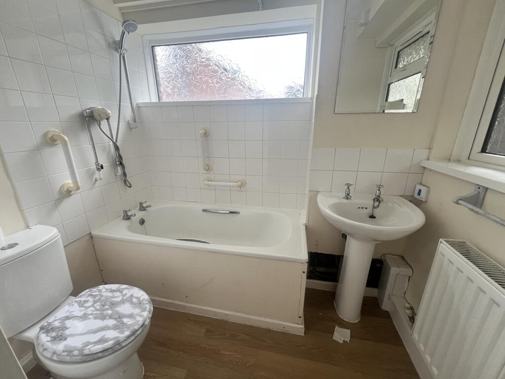 Apartment in Plymouth - View 4