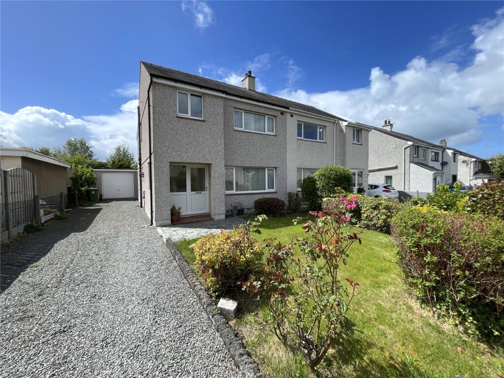 Main image of property: Lon Y Deri, Bangor, Gwynedd, LL57