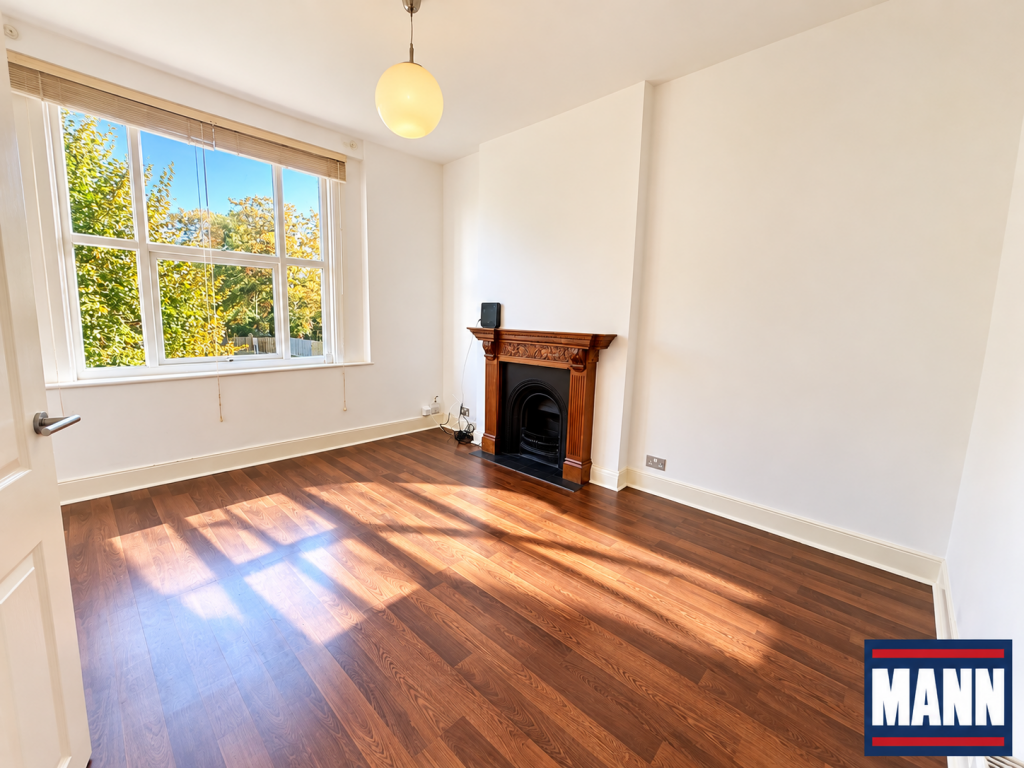 Main image of property: BurntA sh Hill SE12
