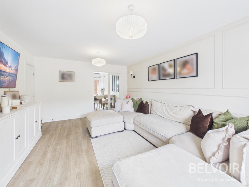 Anemone Avenue, Stafford, ST17 photo 3