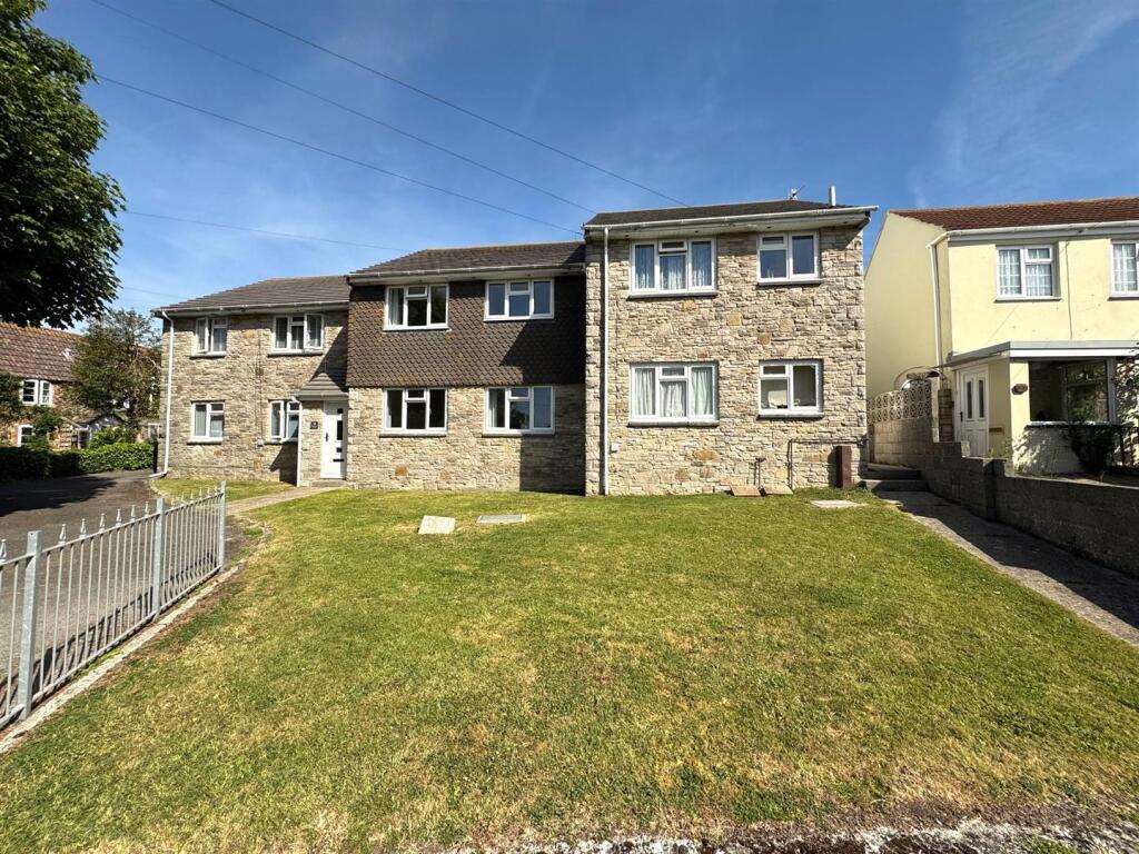 Main image of property: East Street, Chickerell, Weymouth