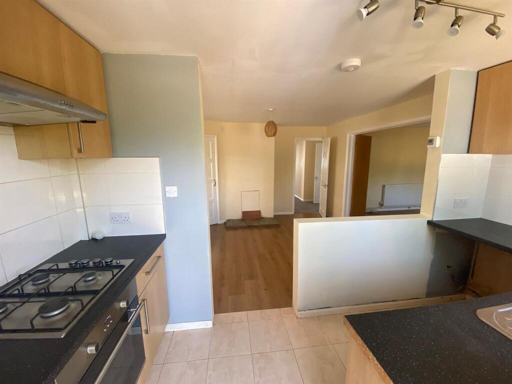 House in Southend-on-Sea - View 3