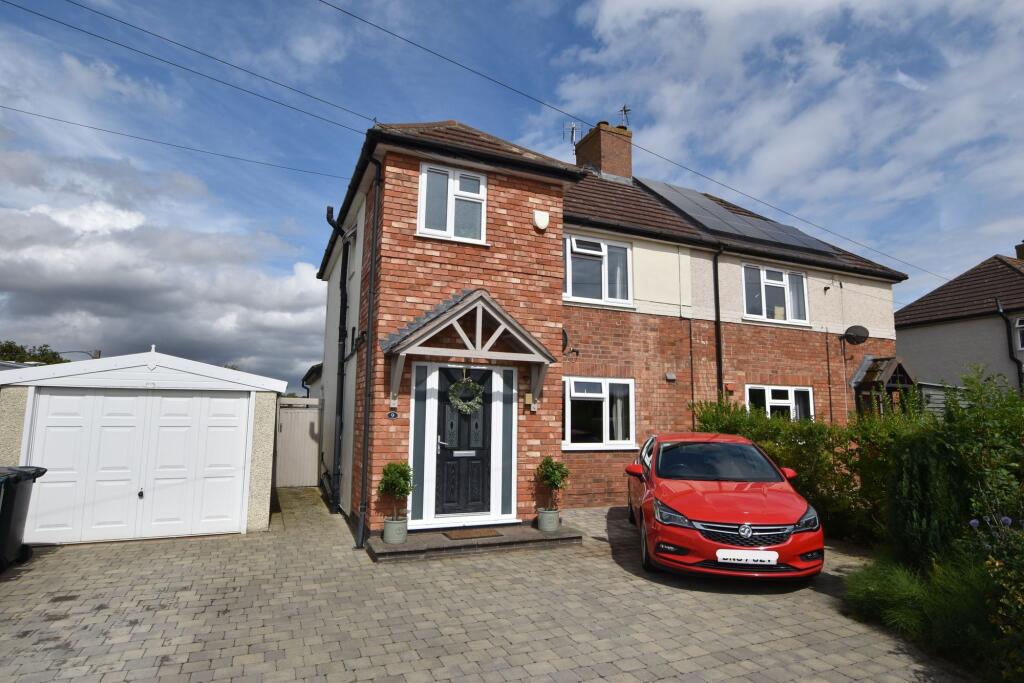 3-bed semi-detached on Moor Lane, Normanton On Soar, LE12, £340,000