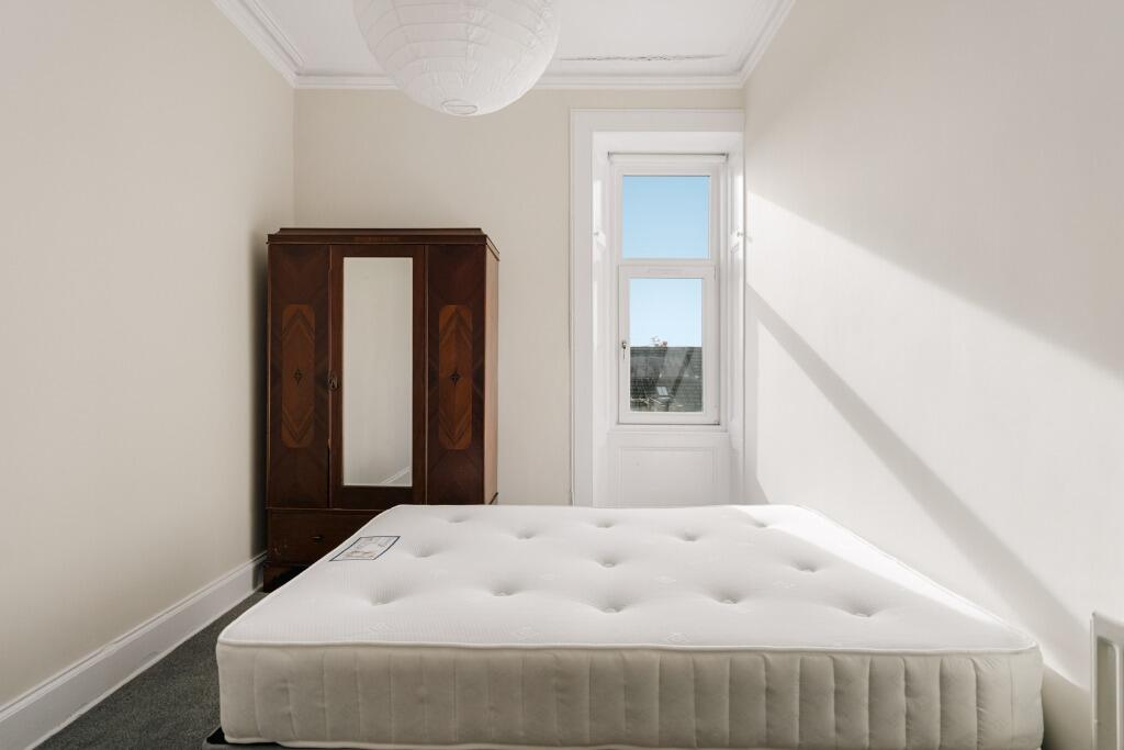 Apartment in Glasgow - View 2