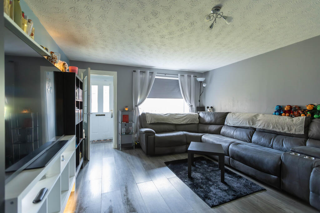 Croftspar Grove, Glasgow photo 2