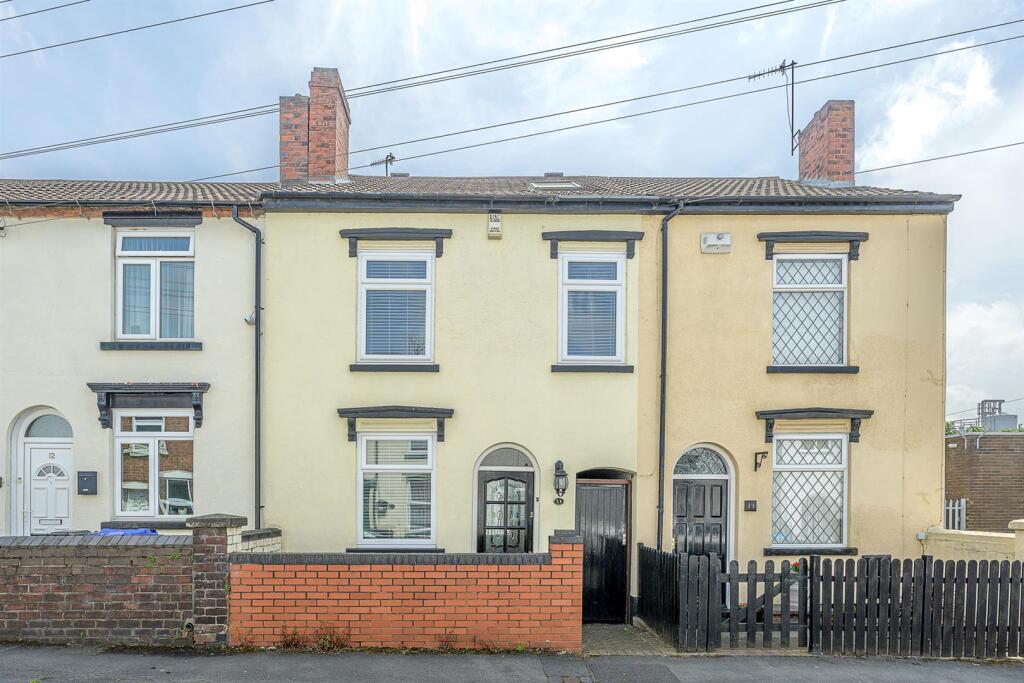 Main image of property: Stewkins, Stourbridge, DY8 4YW